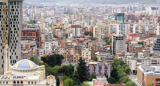Ndërtuesit bëhen pesimistë, po na bien porositë, por çmimet ama do të rriten ndjeshëm!