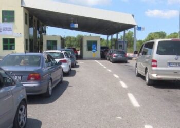 Bllokohen doganat drejt Serbisë, Malit të Zi dhe Bosnjes