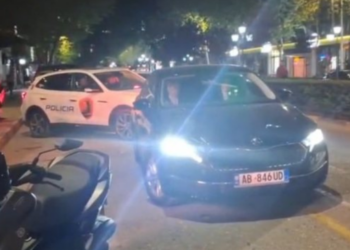 Bastisje në 3 Call Center-a në Tiranë, sekuestrohen rreth 1 milion euro cash, mashtronin qytetarët evropianë