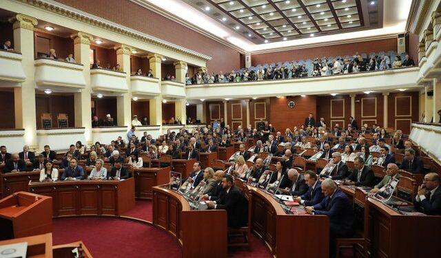 Seancë plenare sot në Kuvend, 4 ministra në ‘shënjestër’ të deputetëve të opozitës