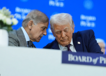 Kryeministri i Pakistanit i kërkon Trump të zgjasë afatin e Iranit për dy javë
