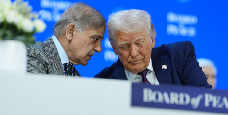 Kryeministri i Pakistanit i kërkon Trump të zgjasë afatin e Iranit për dy javë