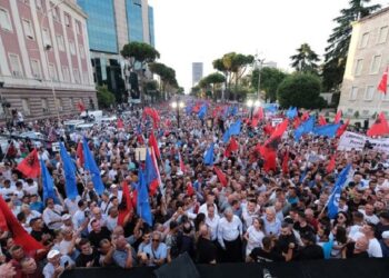 Protesta e PD përpara Kryeministrisë/ Policia publikon masat: Ja rrugët që do bllokohen