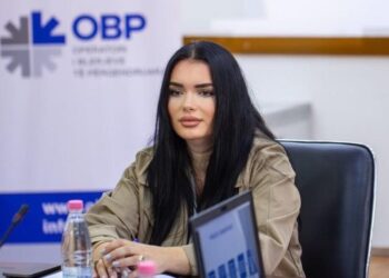 Qeveria zhduk gjurmët e krimit! Tenderat e AKSHI-t transferohen tek OBP e Arlinda Pogajt