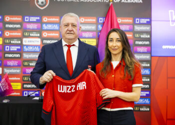 Nënshkruhet kontrata 2-vjeçare, kompania Wizz Air është sponsori më i ri i FSHF