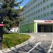 Skandal në QSUNT/ Mjeku kirurg harron fashot në bark pas operacionit, institucionet mbyllin sytë