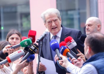 Berisha denoncon skandalin: Dumani bëri kontratë porosie në 2006-ën për apartamentin ku banonte