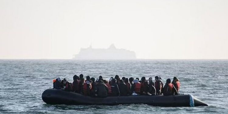 Raporti: Një emigrant shqiptar arrestohet çdo dy ditë në Britani