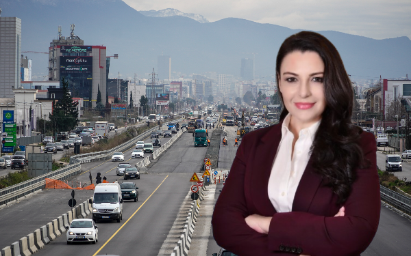 Kaosi në autostradën Tiranë–Durrës, a do të hapet rruga e lënë përgjysëm nga Balluku?