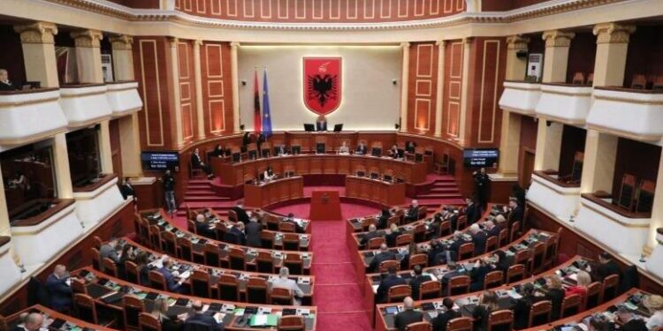 PD kërkon interpelancë urgjente me ministrin e Mbrojtjes: Duam shpjegime për aferën e ‘KAYO-s’