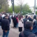 FOTO/ Shtrenjtimi i naftës redukton flotën e urbaneve, kaos në stacionet e Tiranës