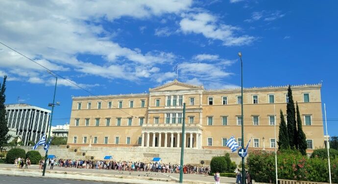 Greqi, dyshimet për abuzim me fondet e bujqësisë, u hiqet imuniteti 13 deputetëve! I hapet rruga hetimit nga BE