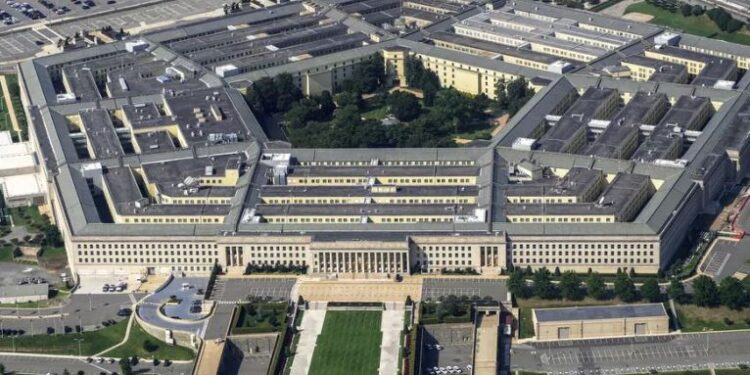 Reuters: Pentagoni po shqyrton mundësinë e pezullimit të Spanjës nga NATO!