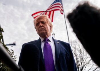 Analiza/ Si e çoi Donald Trump SHBA-në drejt luftës me Iranin