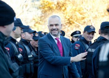 Dhuna në shkolla, pse oficerët e sigurisë po shtohen më ngadalë se premtimet e qeverisë