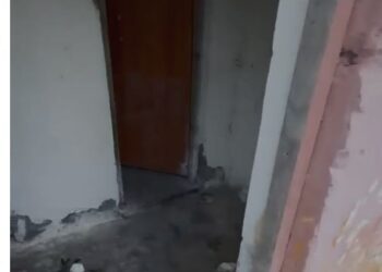 Korreshi publikon pamjet alarmante: Nxënësit në Thanë të Lushnjës mësojnë në kushte çnjerëzore