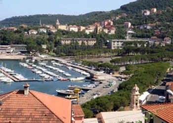 EMRI/ Mbytet në brigjet italiane i riu shqiptar