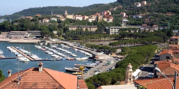 EMRI/ Mbytet në brigjet italiane i riu shqiptar