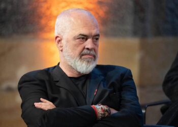 Televizioni publik austriak ORF: Kërcënime, rrëmbime dhe miliona të devijuara tek AKSHI i Ramës