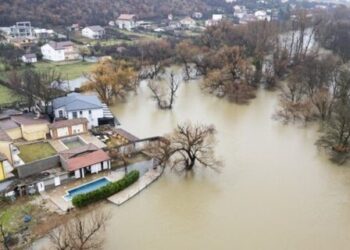 Moti i keq/ IGJEO paralajmëron rrezik për përmbytje në këto zona