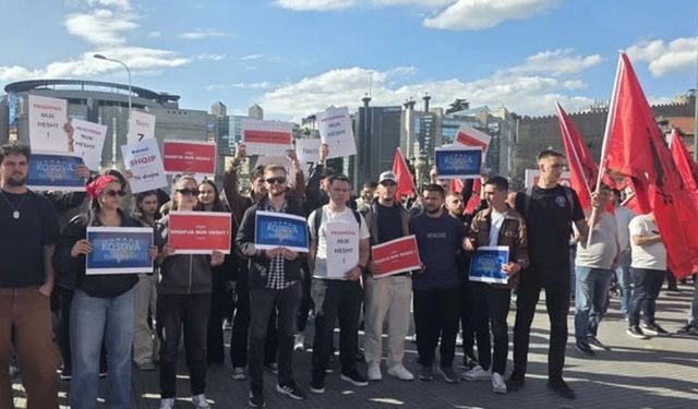 Arrestohen tre studentë shqiptarë në protestën e RMV