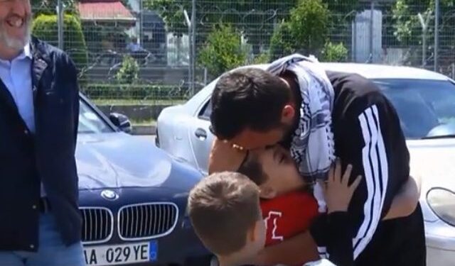 U ndalua nga Izraeli, Baki Goxhaj mbërrin në atdhe: Na morën peng e na poshtëruan!