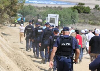 Kush fshihet pas resortit të familjes Trump në Shqipëri
