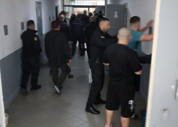 Aksion në burgjet e Fierit, Vlorës dhe Peqinit, ja çfarë u gjetën në qeli