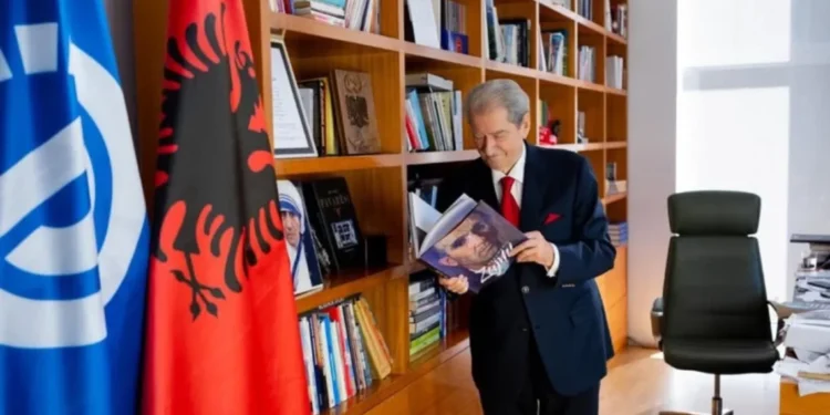 Berisha pas konfirmimit si kryetar i PD-së: Demokratët dje mposhtën narko-mafian!