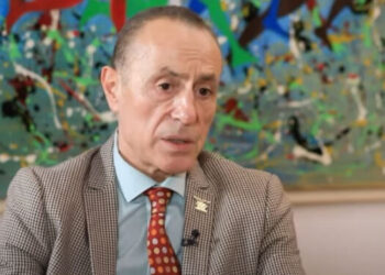 Fidel Ylli “fut hundët” edhe te sporti i pëllumbave! Kërkesë doganës për bllokimin e 170 sportistëve shqiptarë në kufi