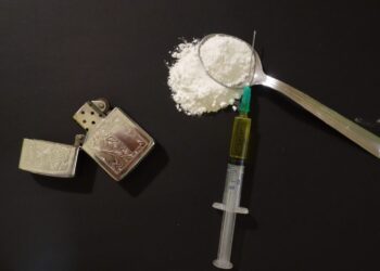 Kokaina dhe prostitucioni i luksit përmbysin provincën shqiptare