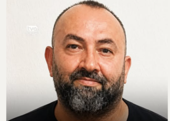 Me foshnjën në karrocë dhe 811 gramë kokainë, publikohet fotoja e të arrestuarit në Fresk