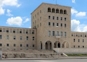Shpopullimi/ 2025-2026, numri i studentëve rënie vjetore me 5.5%, universitetet publike më të prekura