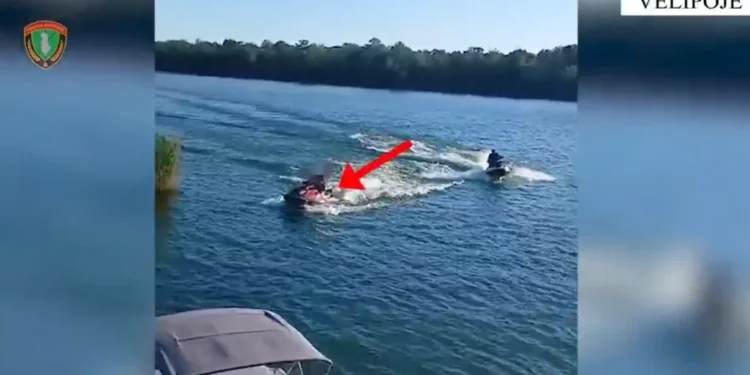 Shkeli perimetrin e sigurisë me Jet Ski në Velipojë, 1 mln lekë gjobë për drejtuesin