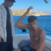 “O djali, s’bëhesh i fortë kur …”, Balla publikon videon e të riut që hedh kanaçen në det: Gjoba 200 mijë lekë