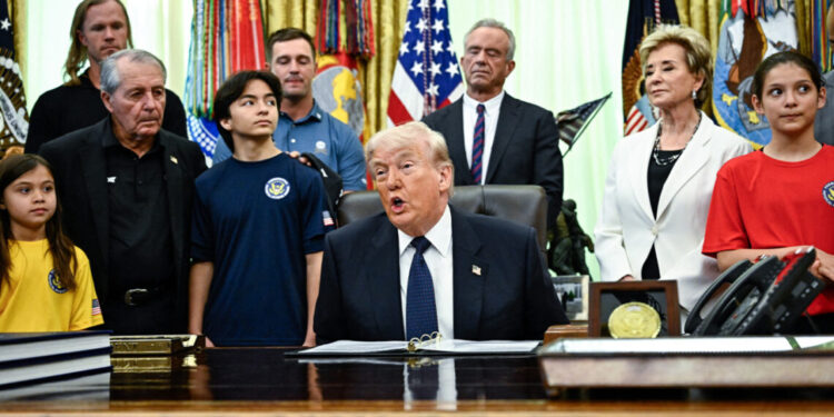 Trump: Irani nuk ka asnjë shpresë, nuk do lejojmë të çmendurit të kenë armë bërthamore!