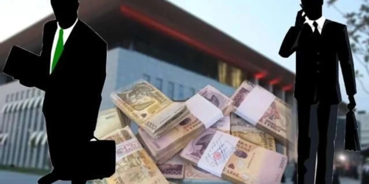 Kush i financon grataçelat në Tiranë? “Real Estate”, mekanizmi kryesor i pastrimit të parave