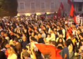 Qytetarët marshimin paqësor nëpër Tiranë, thirrje të rinjve: Bashkoheni me ne