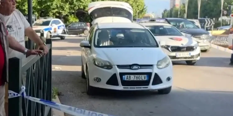 Vlorë / Detaje të reja: debat i shkurtër në rrugë përfundon me plagosje me armë