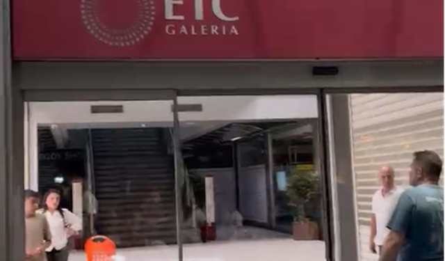 VIDEO/ ‘Conad’ nuk i lejon qytetarët që të blëjnë ujë gjatë protestës