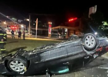 “Benzi” përplaset me shtyllën e ndriçimit, humb jetën 43-vjeçari në Lushnje