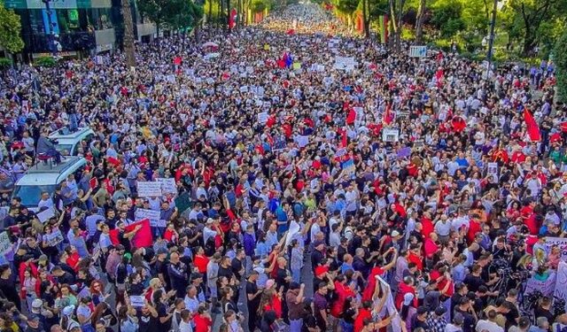I akuzoi se fshihen pas protestave, Irani i përgjigjet Ramës: Po na përdorni për t’iu shmangur qytetarëve