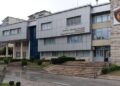 15-vjeçari u mbyt në pishinë, arrestohet bashkëshorti i nënkryetares së bashkisë Gjirokastër