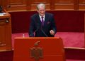 Berisha në Kuvend: Shqiptarët janë ngritur kundër diktaturës autoritare dhe narkoshtetit të vetëm në Evropë
