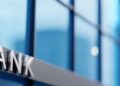 Shqipëria si “dele e zezë”, grupet bankare kanë kthime më të ulëta krahasuar me mesataren e tyre
