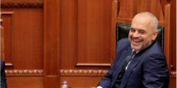 “F*ck you”/ Rama tërhiqet nga deklarata: Nuk ua thashë shqiptarëve, u keqinterpretova
