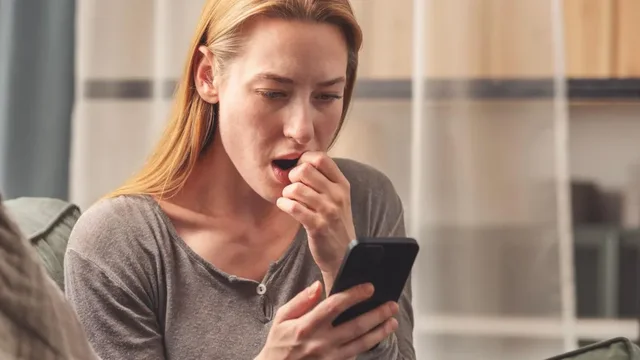 Tre mashtrimet online që po u marrin miliona njerëzve