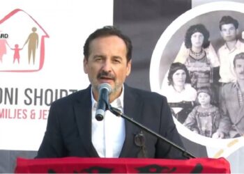 Trajtimi me hormone, Koalicioni ‘Pro Familjes’: Të shkarkohet ministrja dhe zv/ ministrja e Shëndetësisë