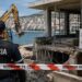 Goditje ndaj ndërtimeve pa leje në Sarandë, 12 masa sigurimi për policë, zyrtarë vendorë dhe biznesmenë