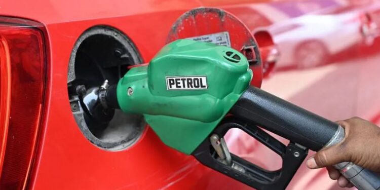 Bordi i Transparencës vendos çmimet e reja, ja me sa do shiten nafta dhe benzina!
